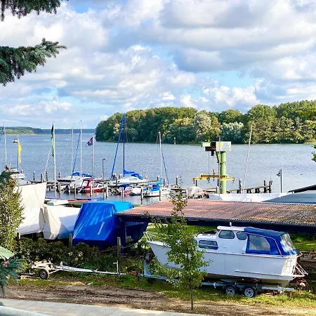 Apartment Strand Domizil Og Fewo Malchow (Mecklenburg-Vorpommern)