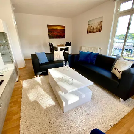 Strand Domizil Og Fewo Apartment